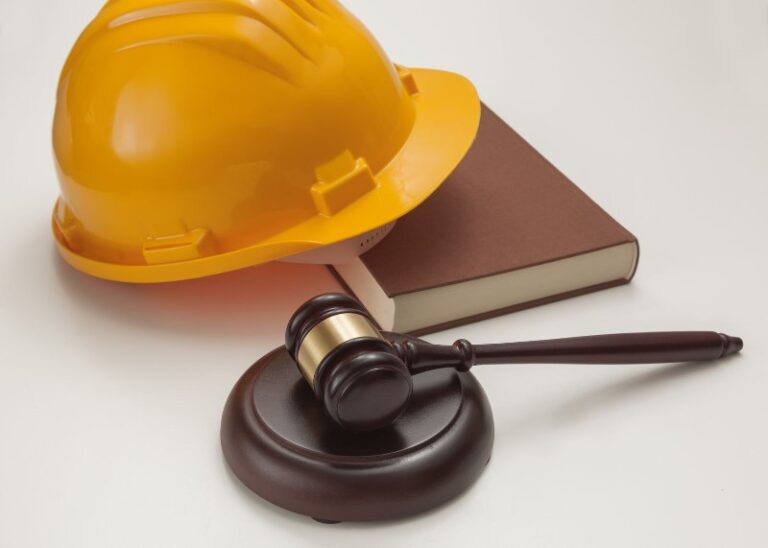 derecho-laboral-definicion-autores